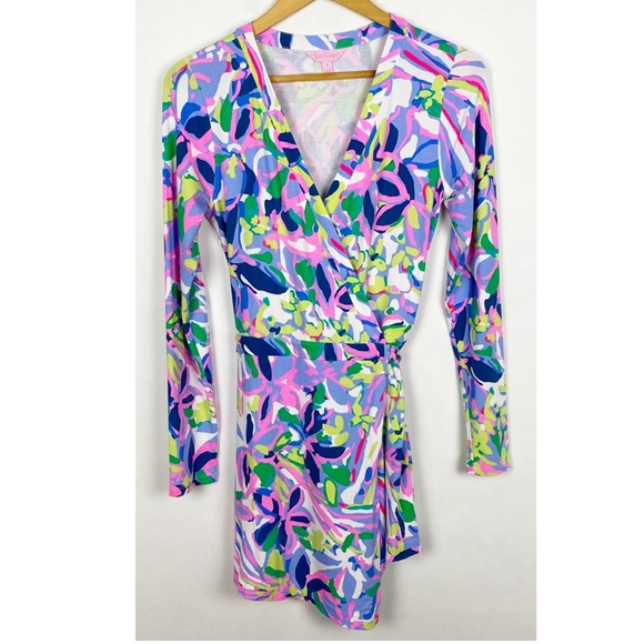 Lilly Pulitzer Tiki Wrap Romper Havin a Blast Size Small - Picture 5 of 10